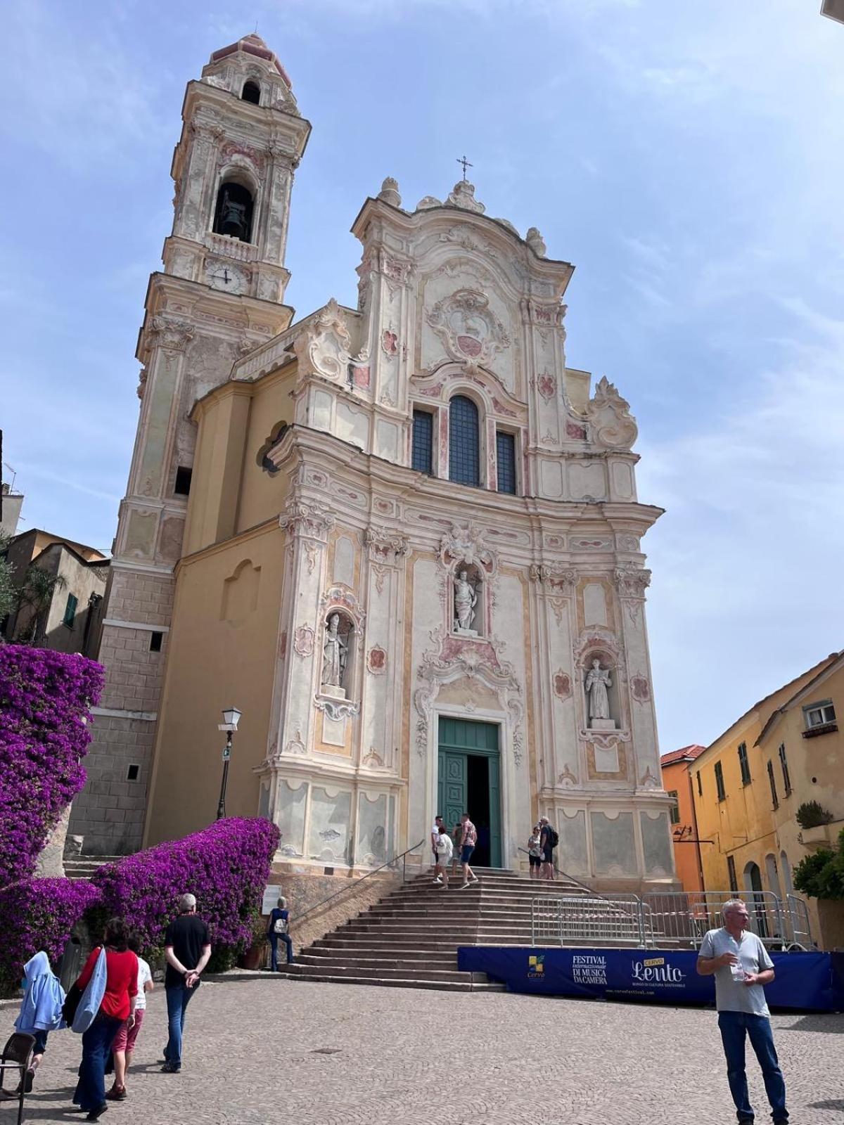 Bed and Breakfast La Finestra Sul Borgo Cervo Exterior foto